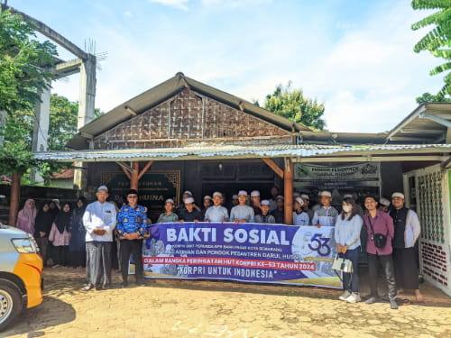 Gedung Panti Asuhan Darul Husna Semarang